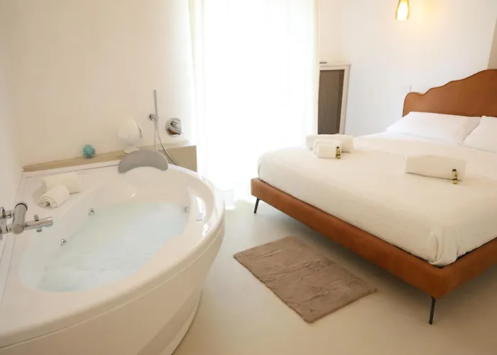 V-home V Collection Apartment Otranto